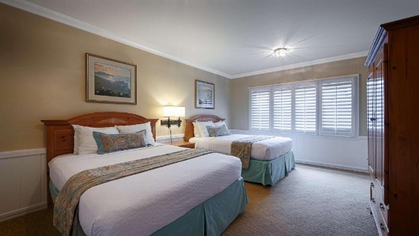 Carmel Bay View Inn image 15